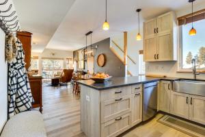 Fantastic Fraser Condo Year-Round Family Getaway