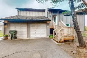 That 70's Beach House - باندون