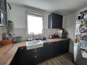 Villas Maison loft avec jardin pour 6 voyageurs entre Paris et Disneyland : photos des chambres