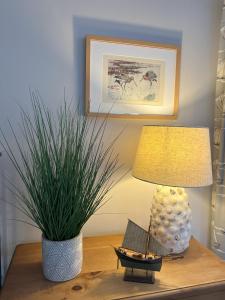 Anglesey Coastal Cottage 200 metres from Beach, Dog and Family Friendly