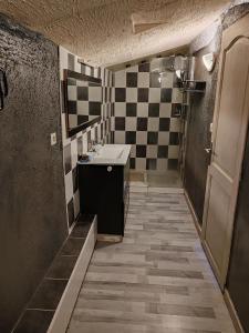 Appartements ex domaine Chandelier appartement : photos des chambres