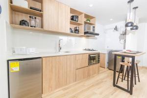 NEW! Homey Loft El Tesoro-Fast Wifi