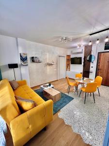 Stracciatella Homes Apartment