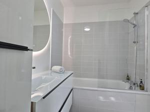 Appartements Le Bonheur Charmant *Disney*Paris*RER A* : photos des chambres