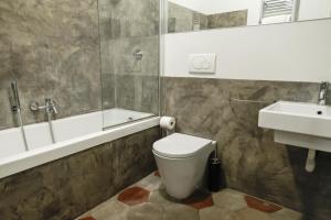 Stylish Roman Loft in Monti area, near Colosseum