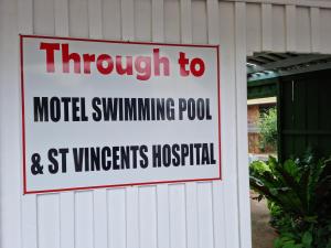 Whiteoaks Motel & Lodges