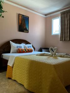 HOTEL MUEVETE POR VARGAS