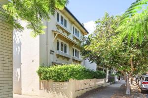 Little Tuscany - Vintage Elegance in Paddington