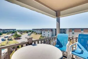 Atlantic Beach Condo with Balcony and Beach Access! - أتلانتيك بيتش