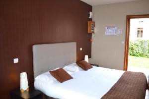 Hotels Le Domaine des Cigognes : photos des chambres