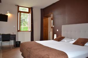 Hotels Le Domaine des Cigognes : photos des chambres