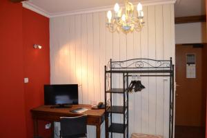 Hotels Le Domaine des Cigognes : photos des chambres