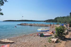 Apartments by the sea Loviste, Peljesac - 22220