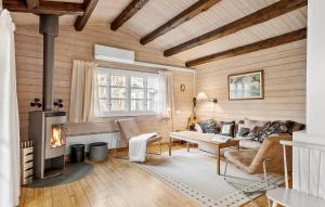 2 Bedroom Stunning Home In Løkken