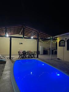 Orla 500 - Casa inteira 15 pessoas - Com Piscina - 500 Metros da Praia - Churrasqueira e muito mais