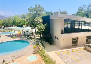 Bello Horizonte Plaza By MJS