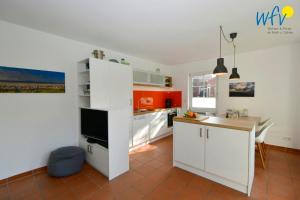 Haus Inselparadies- Ferienwohnung Falshöft