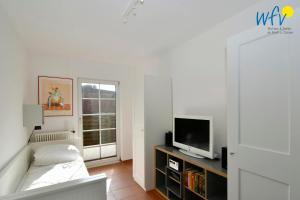 Haus Inselparadies- Ferienwohnung Falshöft