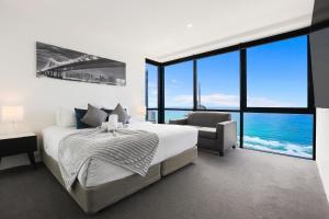 Surfers Paradise - Stunning Views & Resort Luxuries Sleeps 10 - Optimise BNB