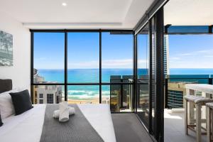 Surfers Paradise - Stunning Views & Resort Luxuries Sleeps 10 - Optimise BNB