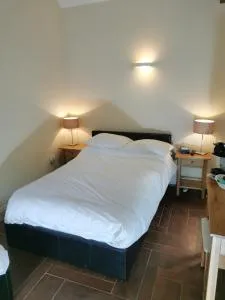 The Brownlow Stables - Stanbridge