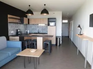 Appartement 2 ch, accès plage direct, rez-de-jardin, piscine, animaux OK - FR-1-194-284 - 滨海拉特朗什
