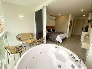 Suite D’lujo: Jacuzzi privado BH
