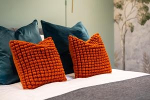 Commandery Vaults - Luxury Apartment in City Centre with SKY TV