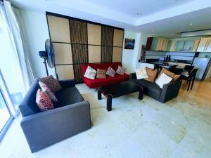 Large Apartment In Lovely Panwa -Welcome!