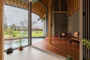 Jeju Seuteisamdaloreum