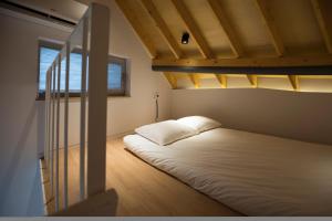 Jeju Seuteisamdaloreum