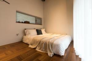 Jeju Seuteisamdaloreum