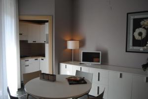 One-Bedroom Apartment (5 Adults + 1 Child) room in Residence Oliveto