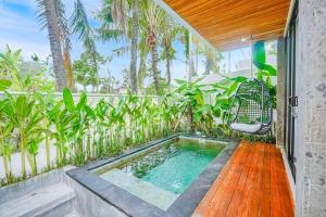 Tiny Villa Nyanyi - Charming 2 BR House 4 mins from Beach