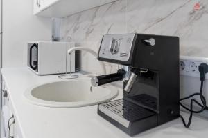 New World Militari Grand Studio 1