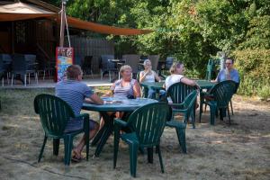 Campings Domaine Les Pastourels : photos des chambres