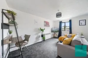 Luxury 2 bed, 2 bath apartment in North London - 埃德蒙顿