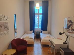 Standard Double or Twin Room with Private external  Bathroom  room in Pension Peters – Das andere Hotel