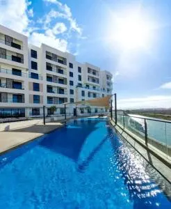 Beachfront 2BHK apartment at Al Mouj - Ḩayl Āl ‘Umayr