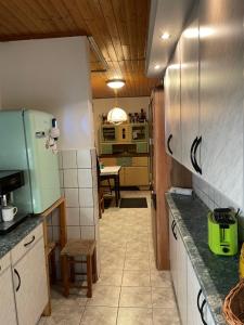 Stupa-Rezi-Tatika-Haz