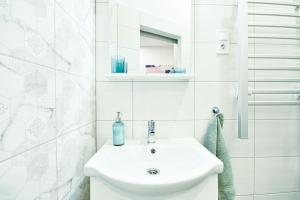 Peaceful Soho Apartment