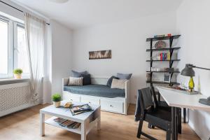 Marszałkowska 83 - Stacja metra 500m - Dworzec centrlany 1km - Better rental