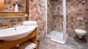 B&B / Chambres d'hotes Chalet K120 - Village du Praz - Courchevel : Chambre Double ou Lits Jumeaux