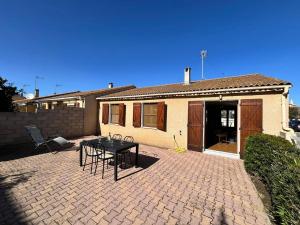 Villas VILLA AVEC GRANDE TERRASSE : photos des chambres