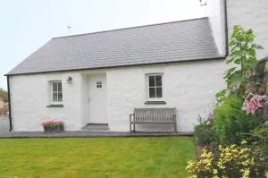 Tan Y Bryn Y Bwthyn Cwm yr Eglwys - Dinas