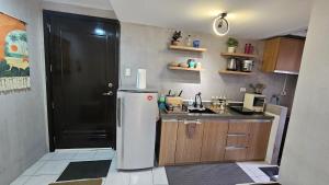 Serene Escape: Near BGC & NAIA
