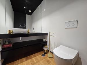 Madeira Four Seasons by Rentallido