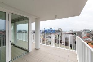 Apartment mit Terrasse