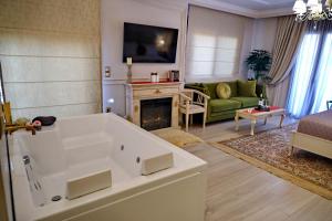 Vip Lepanto Castle Suites