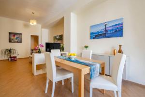 Carlotta - Italian Living